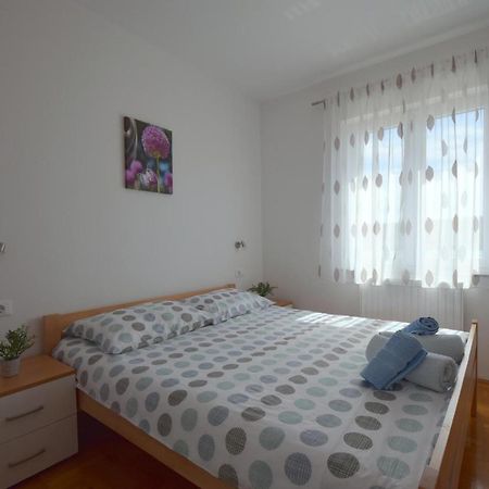 Apartment Baran Čižići Kültér fotó
